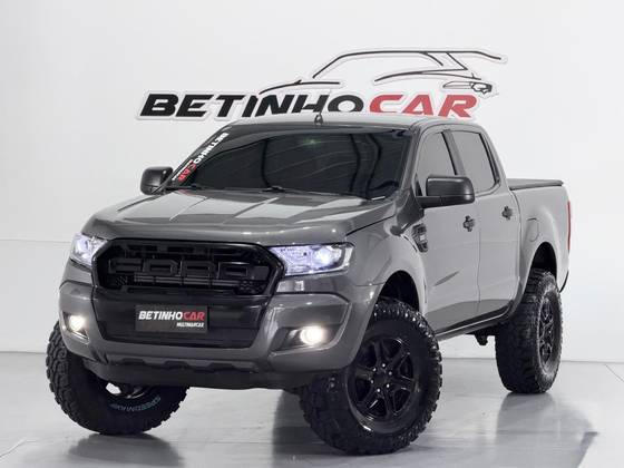 FORD RANGER 2.2 XLS 4X4 CD 16V DIESEL 4P AUTOMÁTICO FORD RANGER 2.2 XLS 4X4 CD 16V DIESEL 4P AUTOMÁTICO
